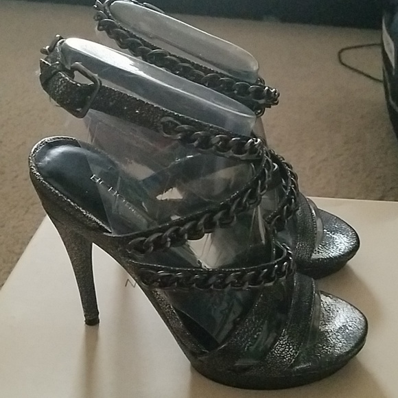 Pewter chain heels - Picture 3 of 6